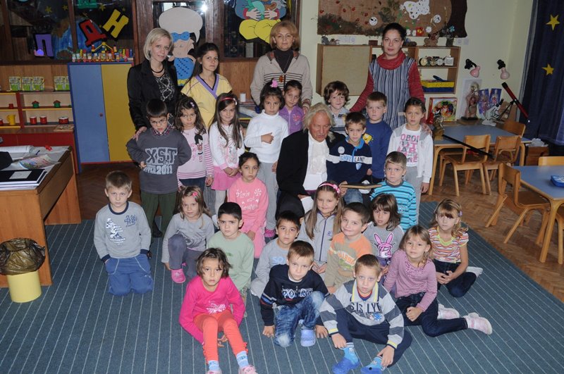 U našoj organizaciji u obdaništu "Knić" iz Knića gostovao je Momir Bradić kao Dosite